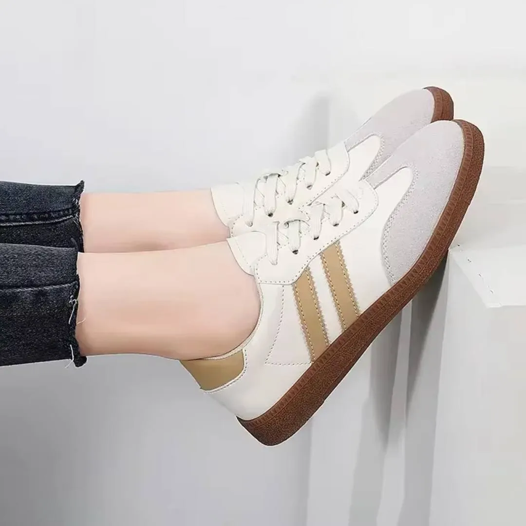 Daintree Shift™ | Retro Inspired Women's Sneaker