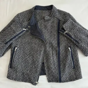 GAP Womens Navy Wool Twill Moto Jacket Asymmetric Cropped Zip Coat Size Medium
