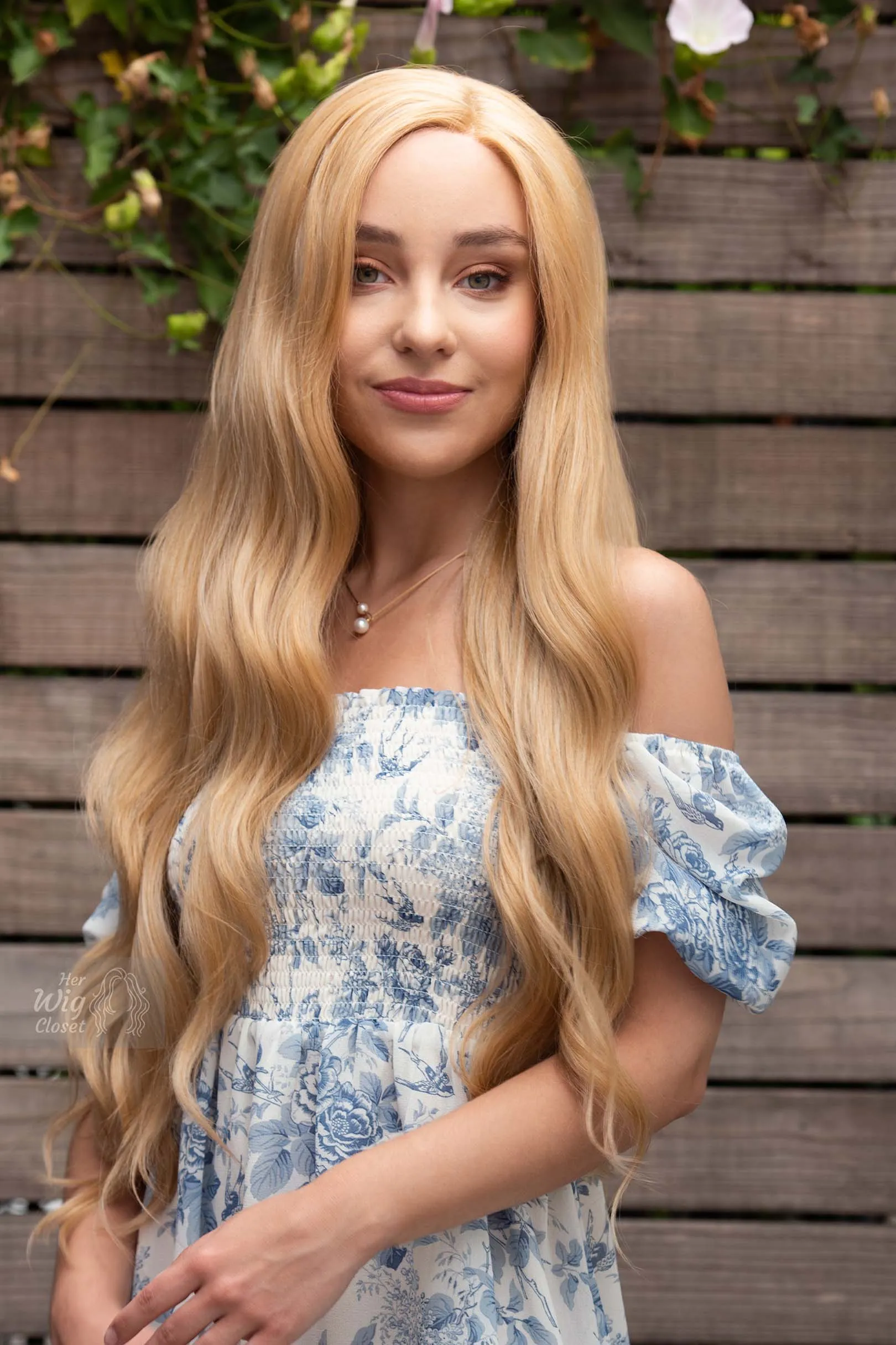 Honey Blonde Wavy Lace Front Synthetic Wig Bianca Glinda Look
