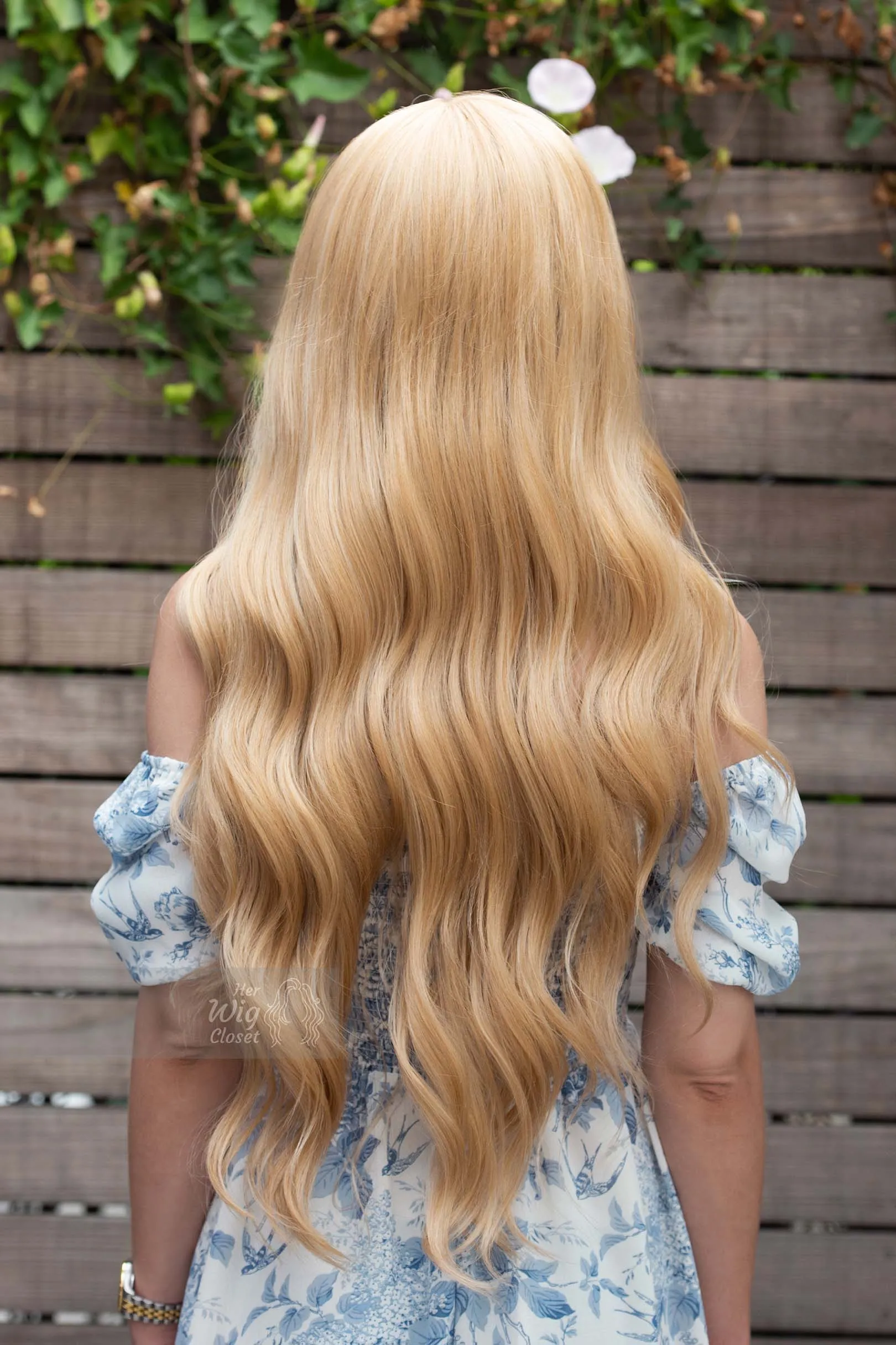 Honey Blonde Wavy Lace Front Synthetic Wig Bianca Glinda Look
