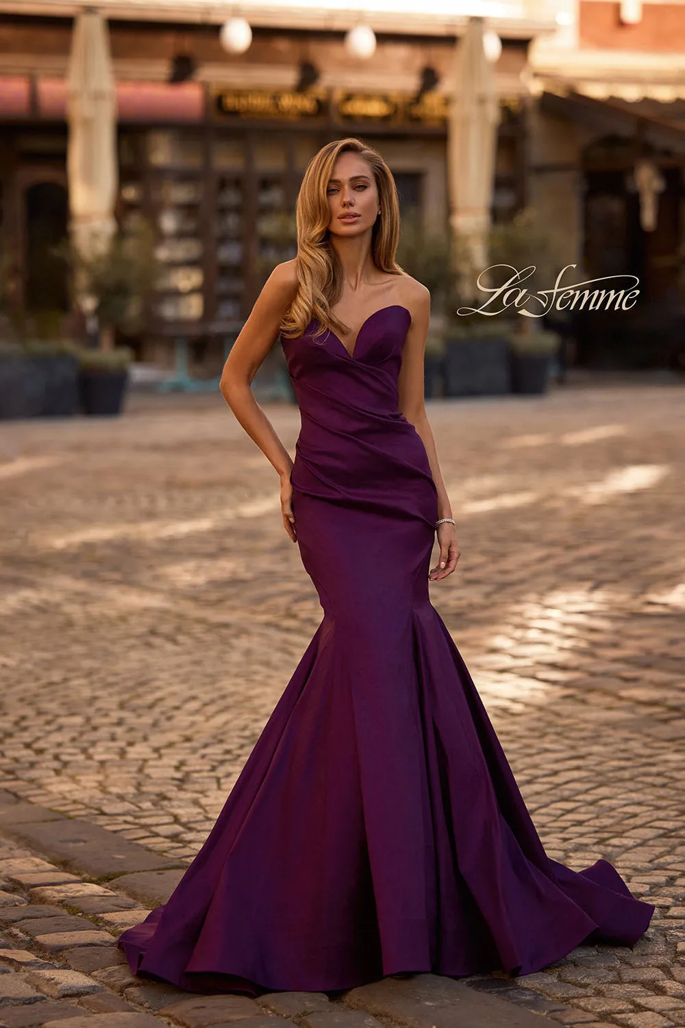 La Femme 32791 Dresses