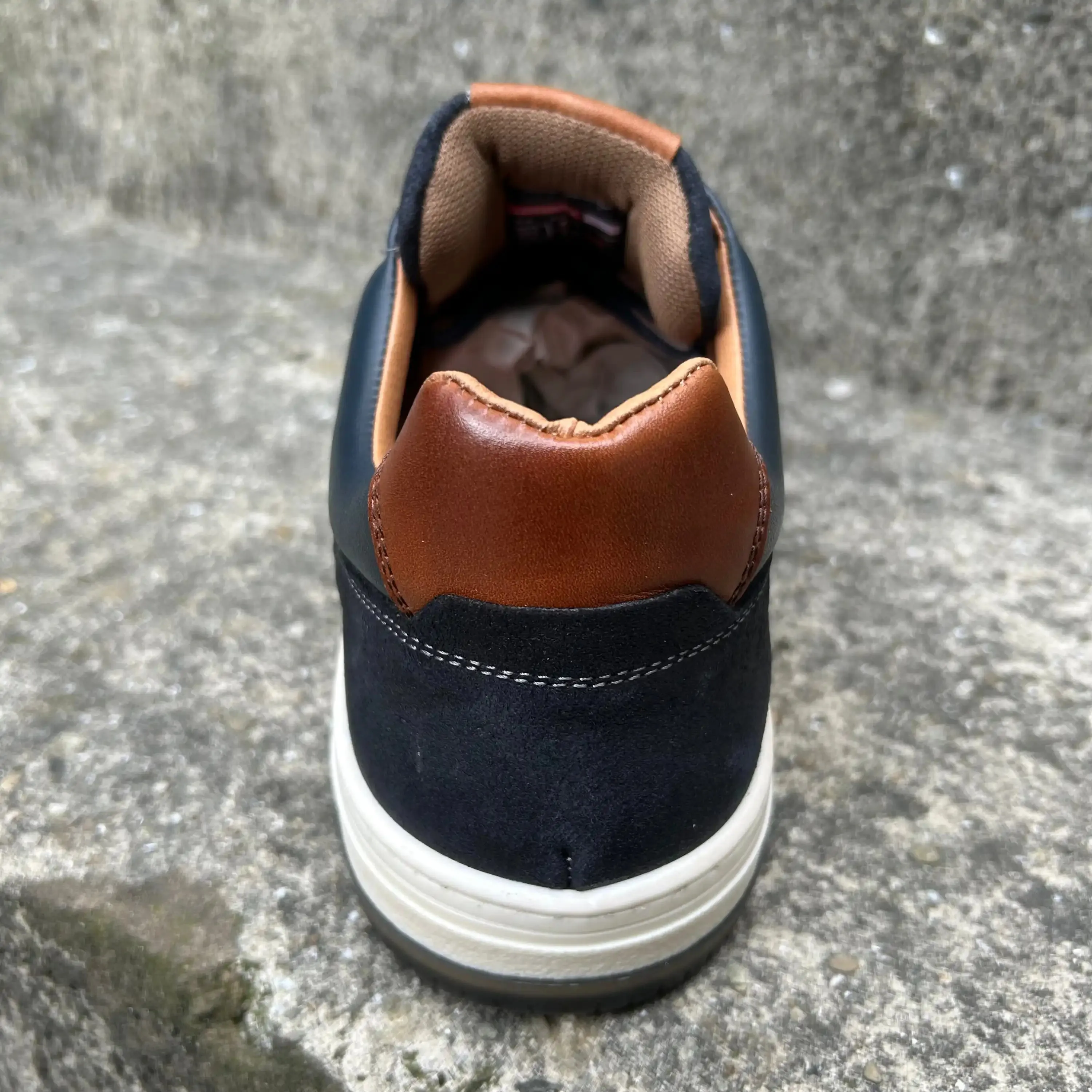 Lloyd & Pryce Mens Izuch Sneakers Storm Dot