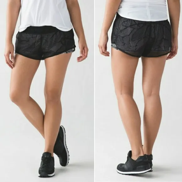 lululemon athletica City Sky Run By Short