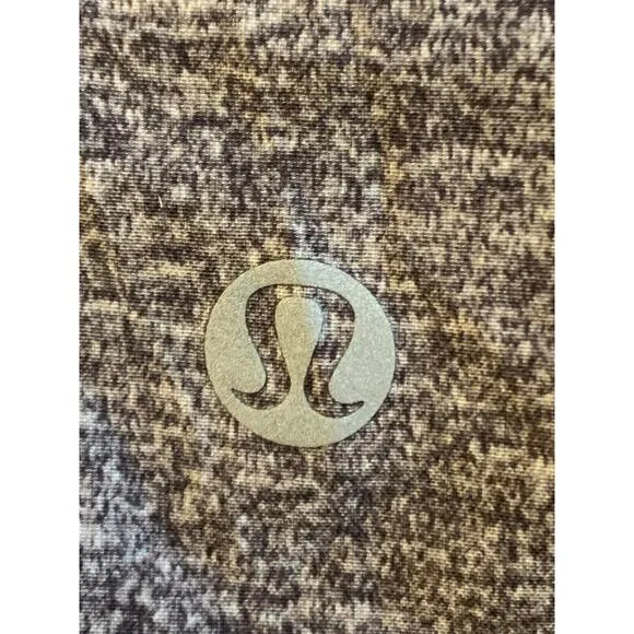Lululemon Women's Athletic Tracker Shorts Elastic Waist Heather Gray Size XS