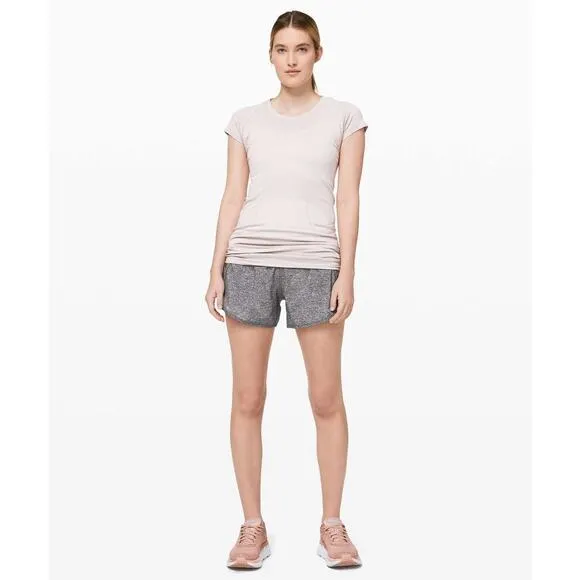Lululemon Women's Athletic Tracker Shorts Elastic Waist Heather Gray Size XS