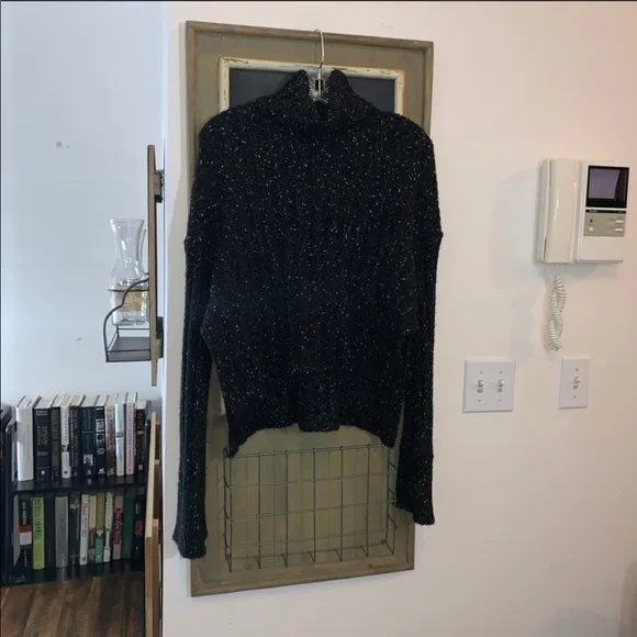 Pam &amp; Gela Side Slit Rib-Knit Turtleneck Sweater Size Medium