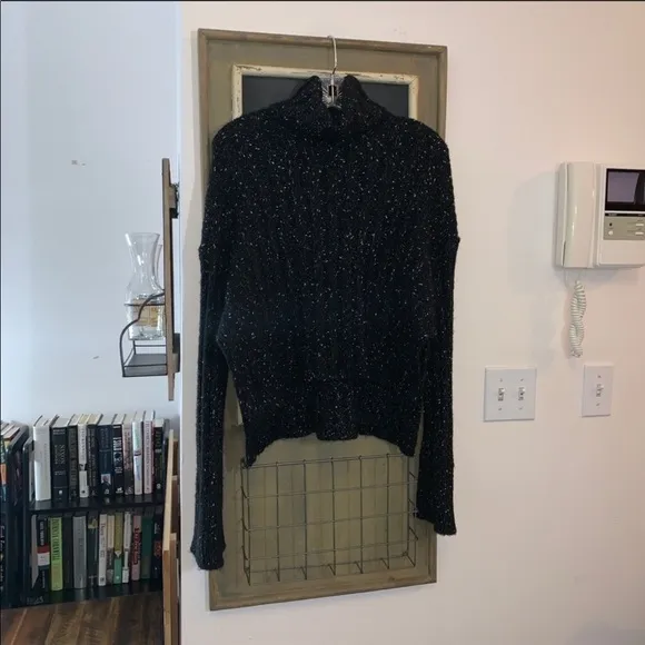 Pam &amp; Gela Side Slit Rib-Knit Turtleneck Sweater Size Medium