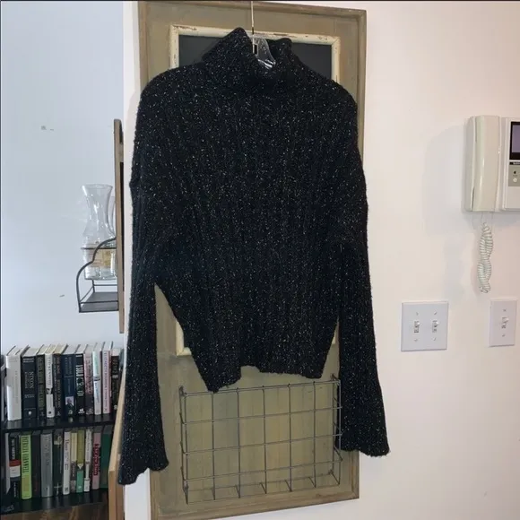 Pam &amp; Gela Side Slit Rib-Knit Turtleneck Sweater Size Medium