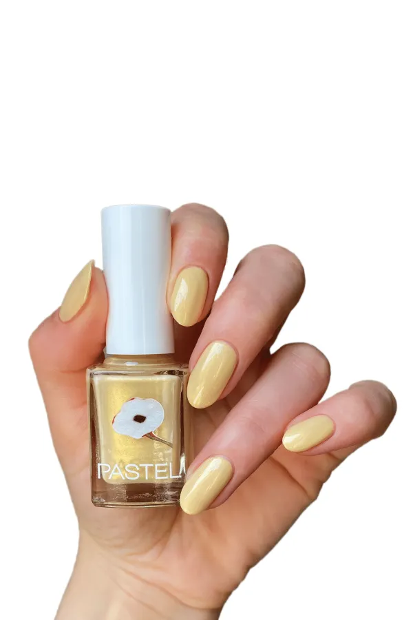 Pastel nail polish - 411
