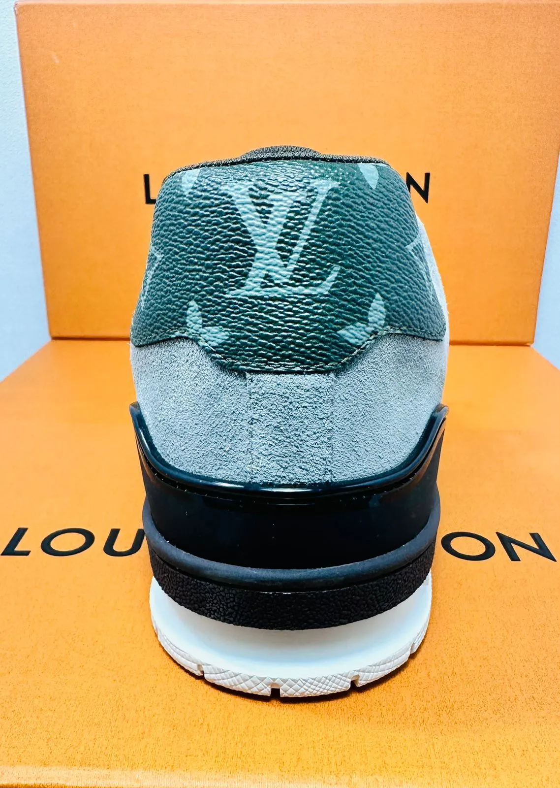 PREMIUM QUALITY TRAINER SNEAKERS FOR MEN