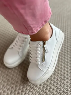 Ravenna White Trainer