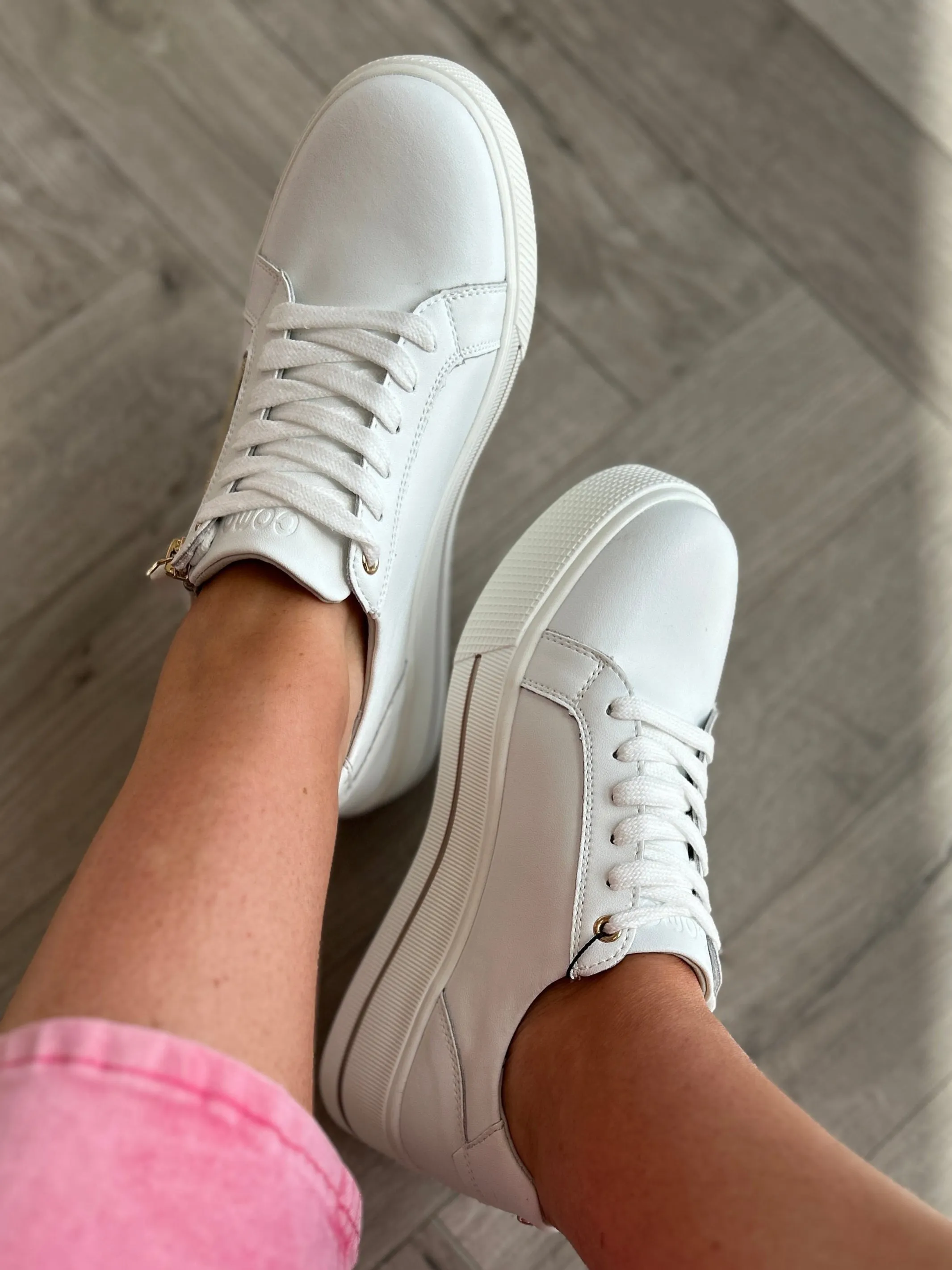 Ravenna White Trainer
