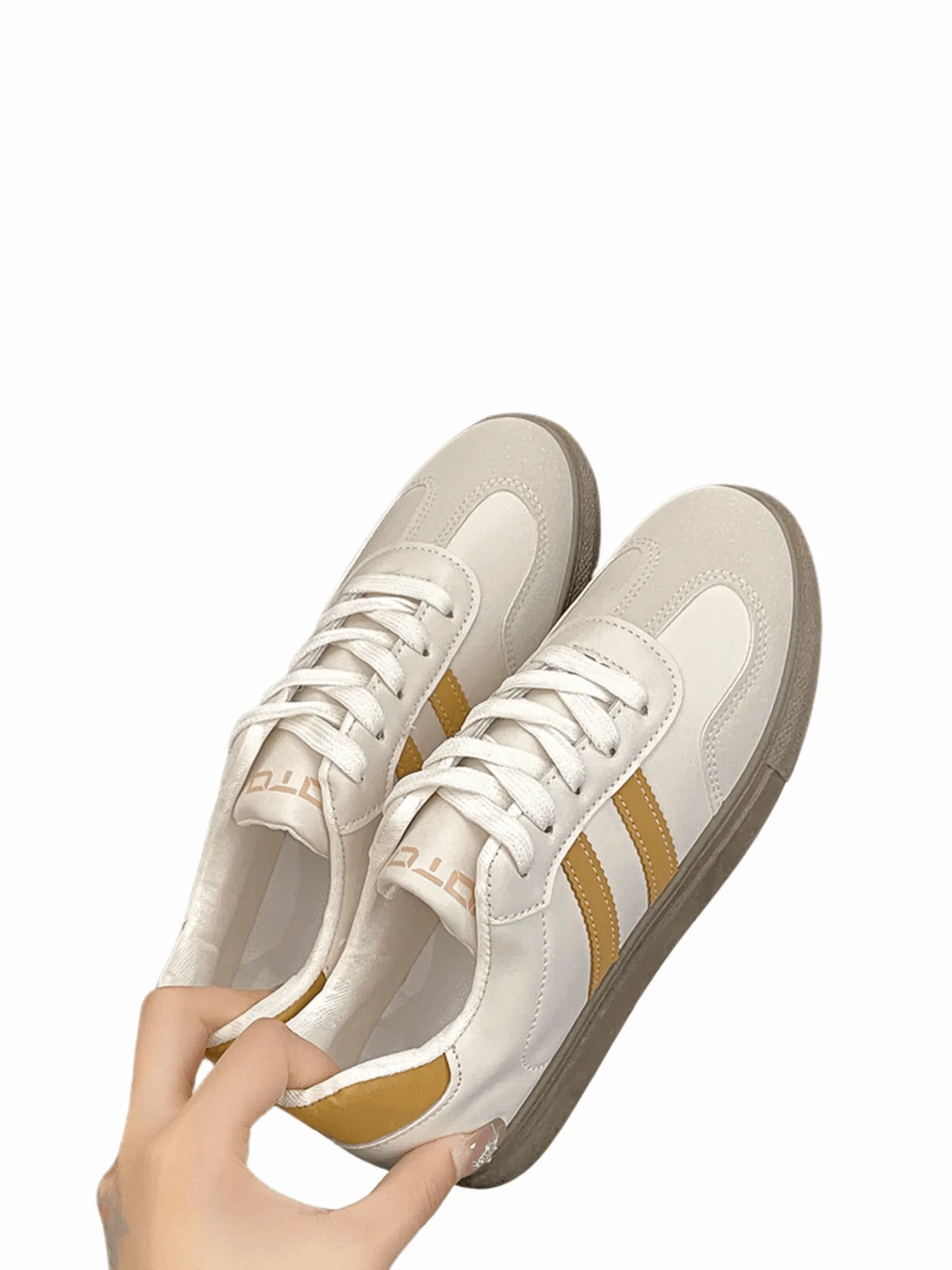 Simple Motion Low-cut Sneakers-Black