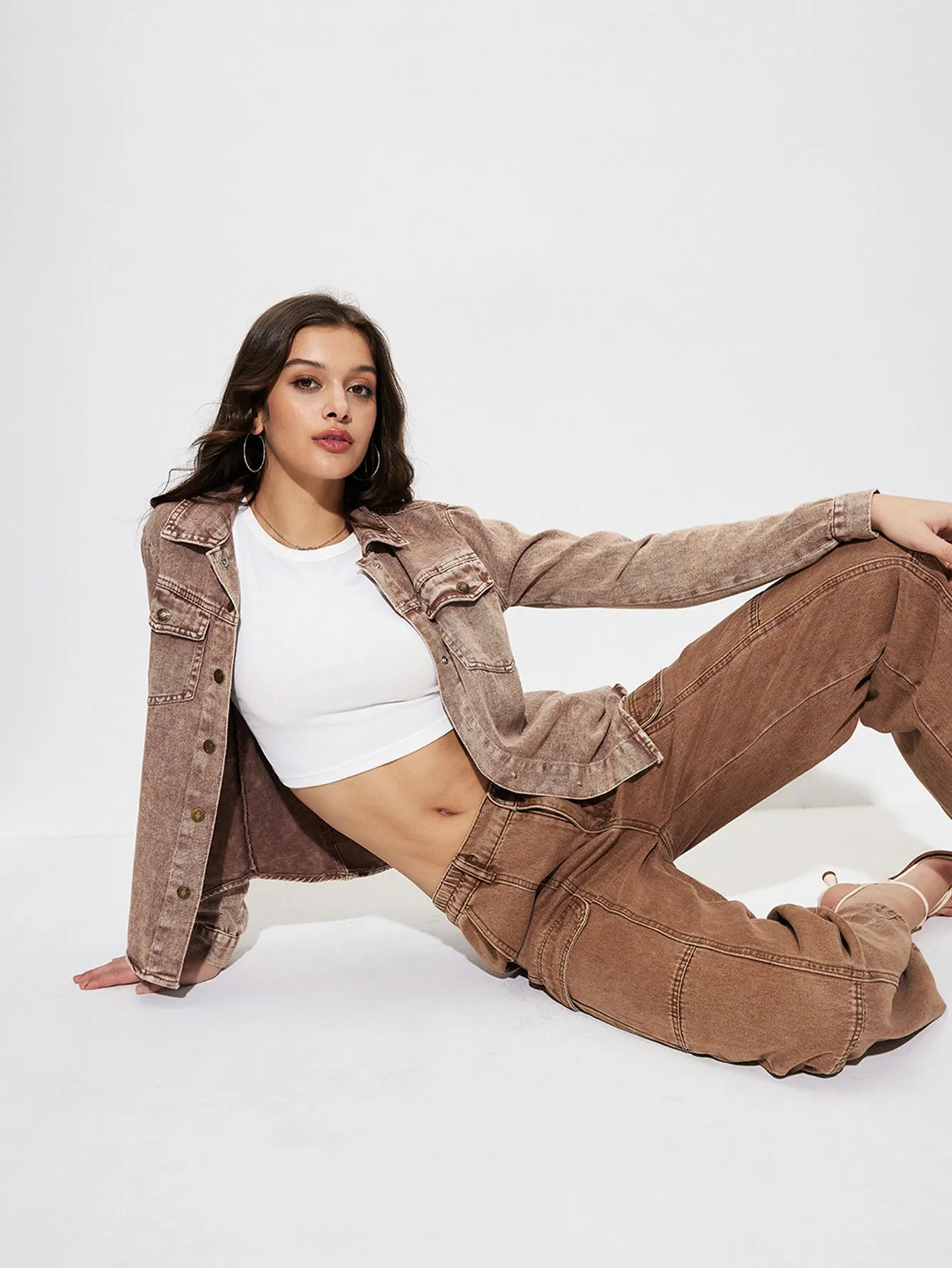 Trendy Oversized Denim Jacket with Effortless Casual Vibes
