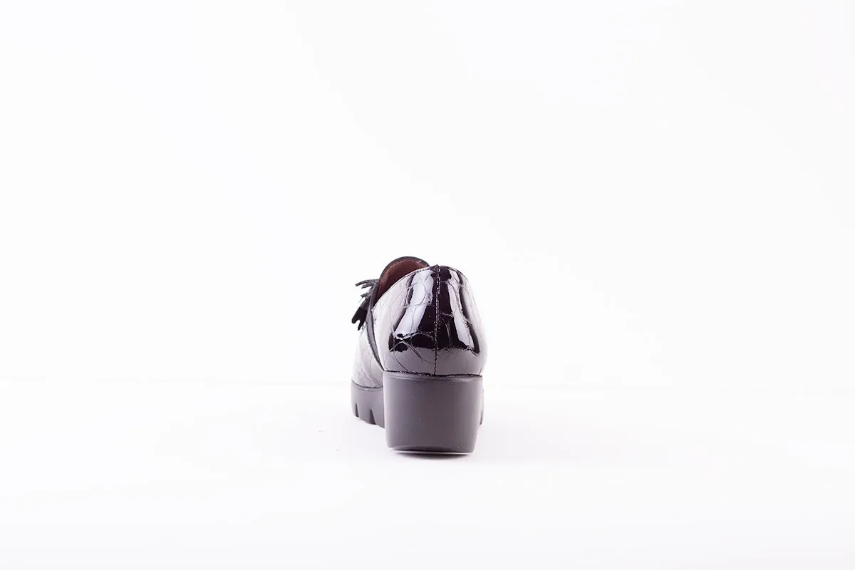 WONDERS - C-33254 WEDGE SLIP-ON TASSEL SHOE - BLACK PATENT CROC