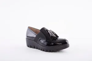WONDERS - C-33254 WEDGE SLIP-ON TASSEL SHOE - BLACK PATENT